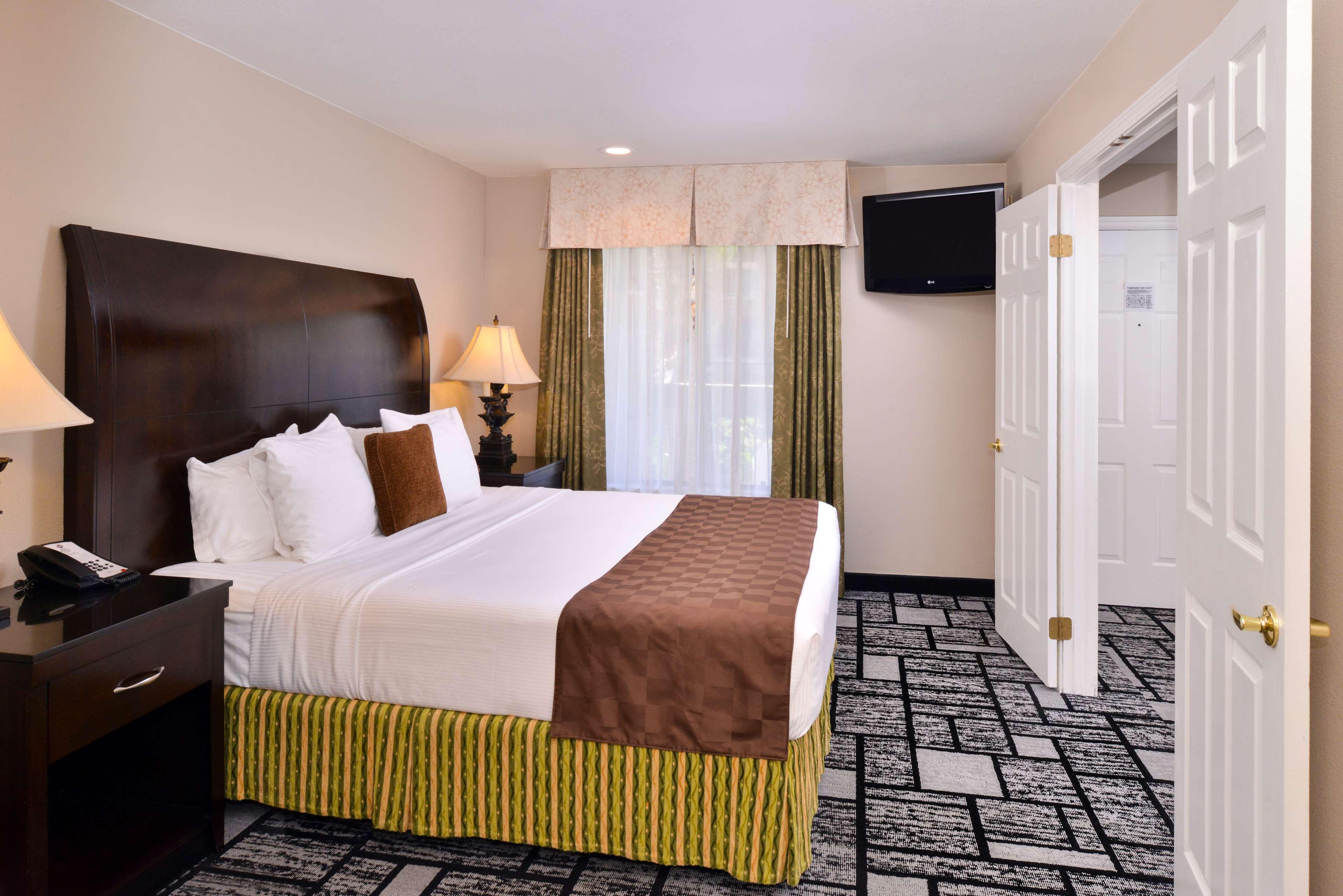 Best Western Plus Meridian Inn & Suites, Anaheim-Орандж Екстер'єр фото