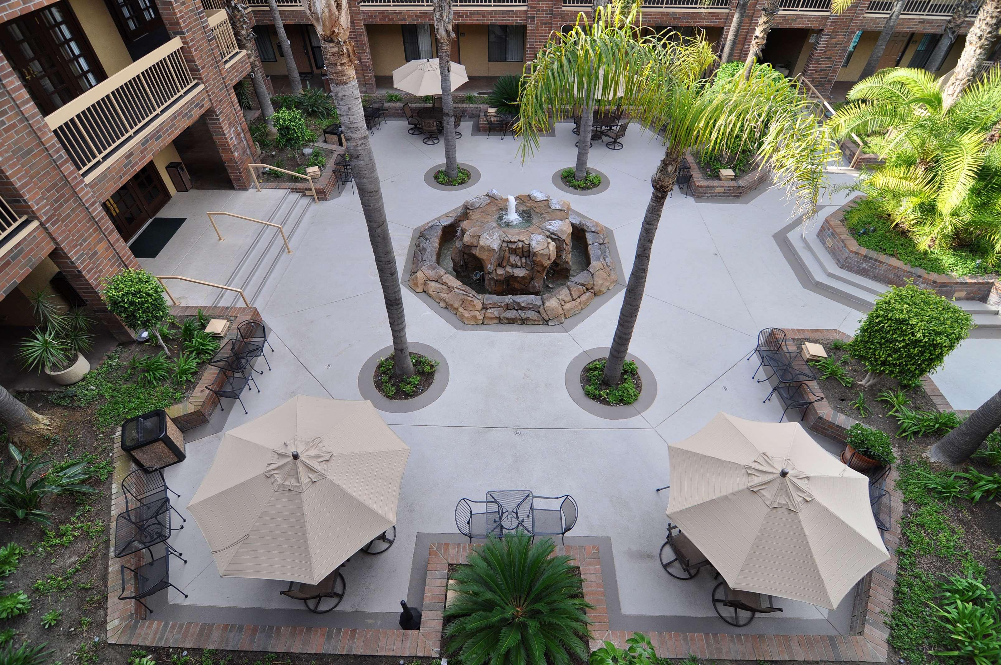Best Western Plus Meridian Inn & Suites, Anaheim-Орандж Екстер'єр фото
