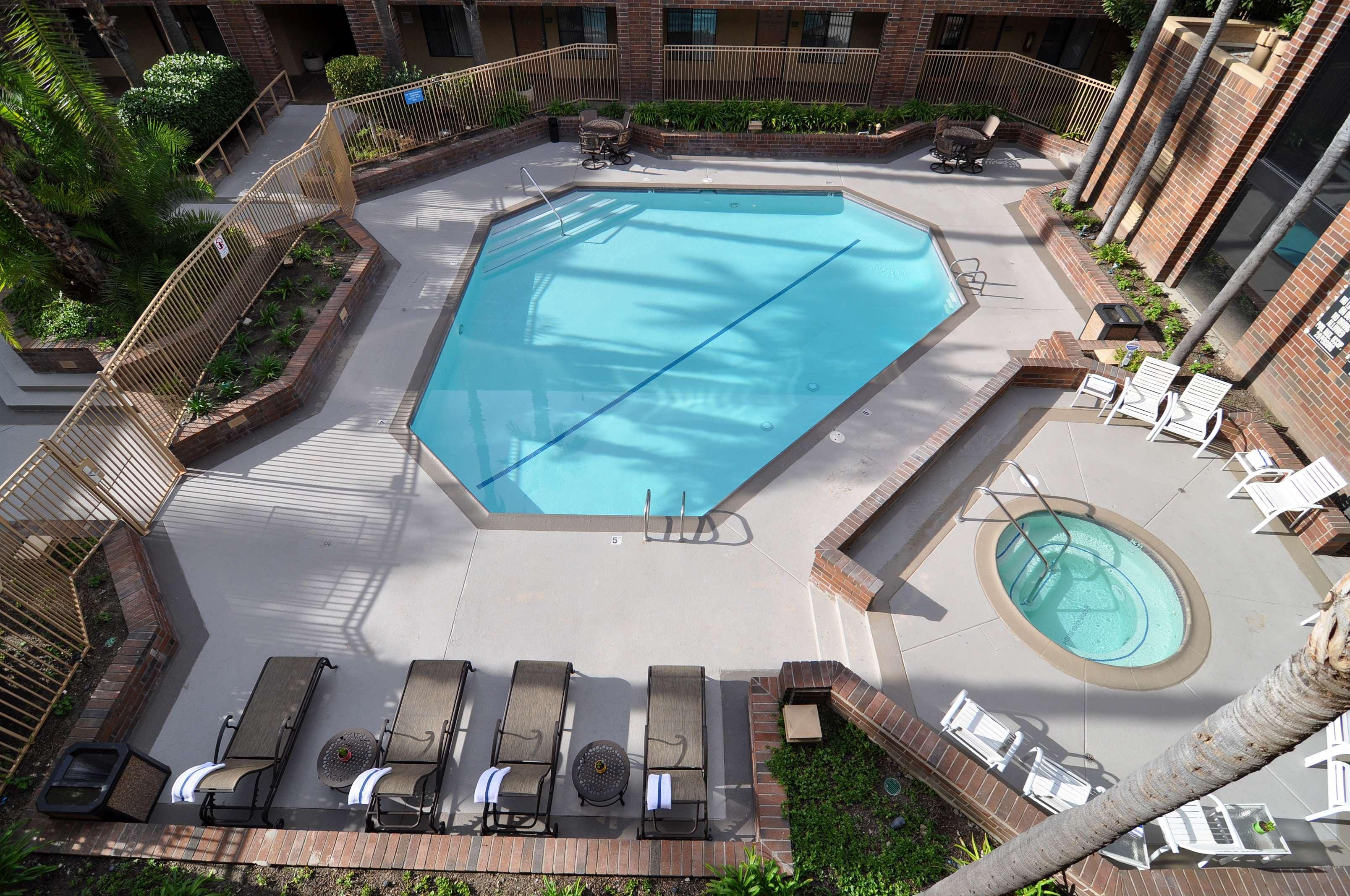Best Western Plus Meridian Inn & Suites, Anaheim-Орандж Екстер'єр фото