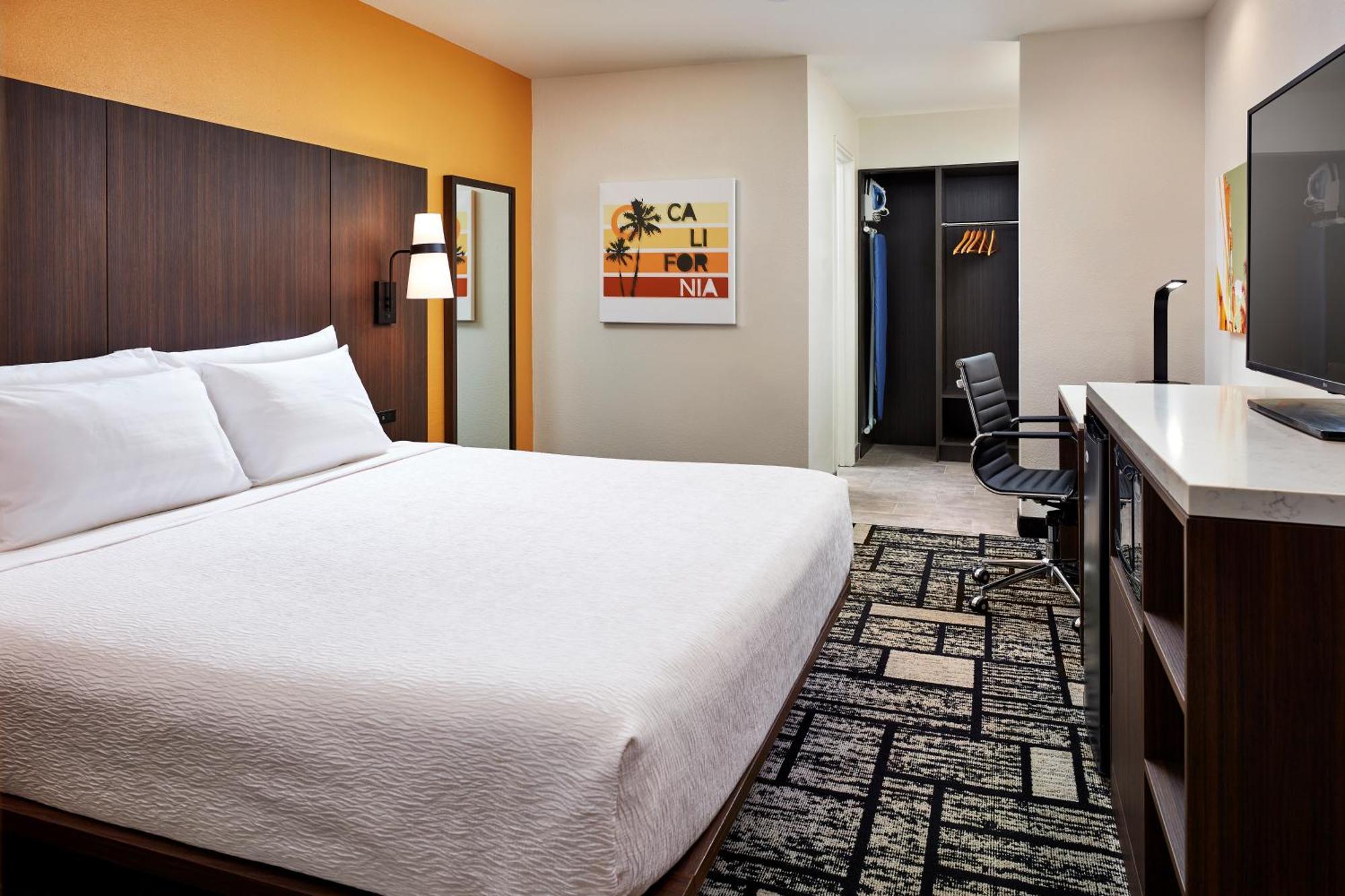 Best Western Plus Meridian Inn & Suites, Anaheim-Орандж Екстер'єр фото